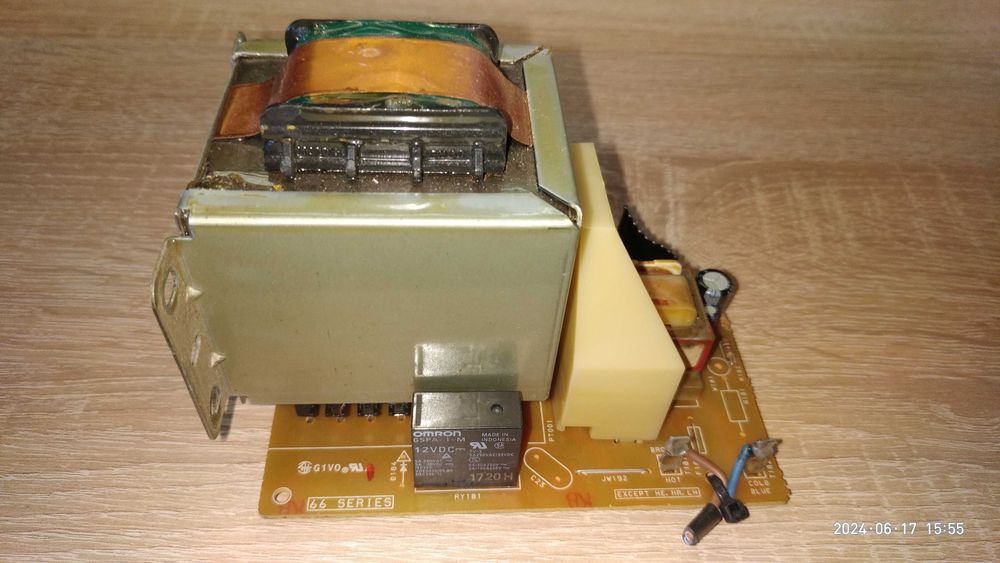 Трансформатор силовий від музцентра AIWA