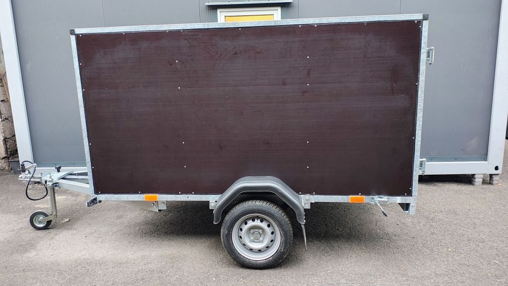 Фургон легковий.