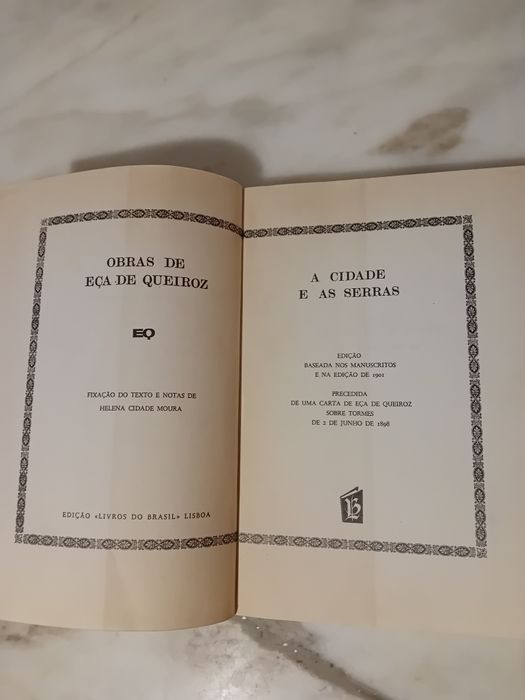 Conjunto de 5 Livros Diversos