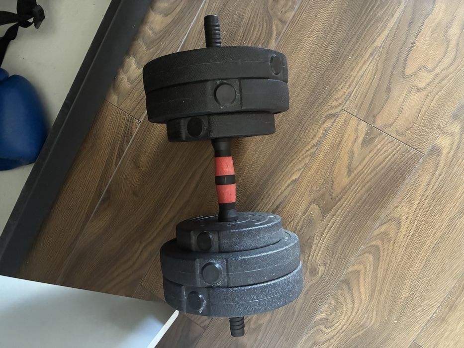 Hantla regulowana  14 kg(4x2 ) (2x1) i grif 3 kg z zaciskami