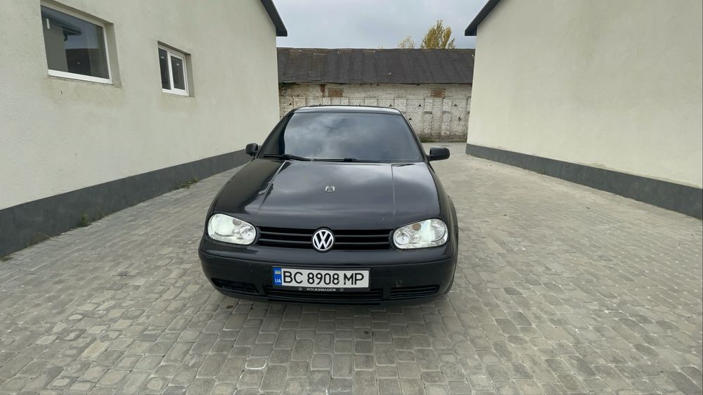 WV golf mk 4 хетчбек  1.9 TDI 1998