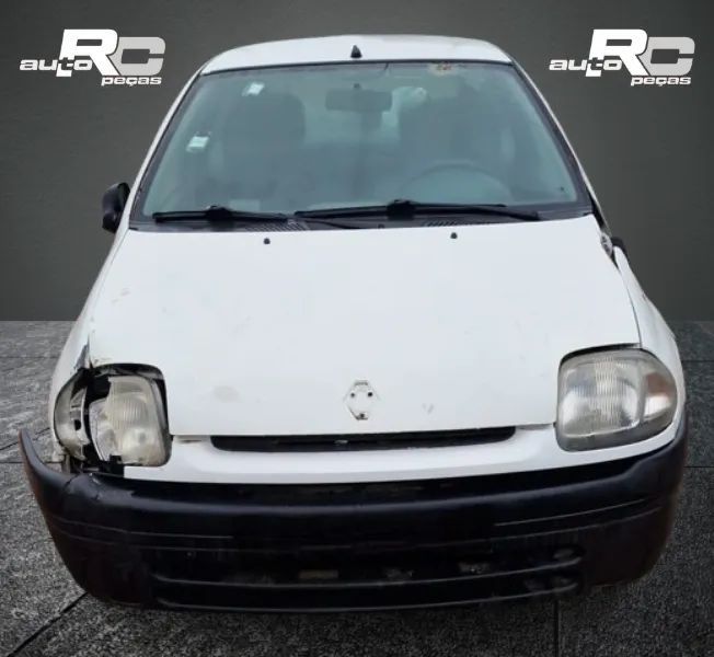 Renault Clio II para peças
