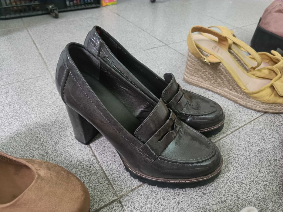 Pack 7 Sapatos Tam. 39 muito pouco usados