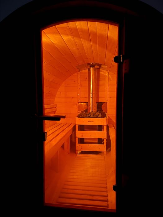 Wynajem Mobilna Sauna Balia Jacuzzi z dostawą, okazje imprezy, prezent