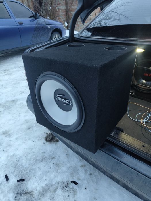 Сабвуфер MAC audio Germany 12