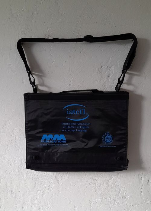 Aktówka torba na ramię.