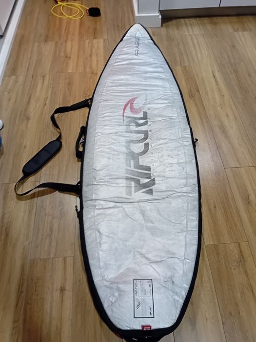 Prancha de Surf NOVA Volture  6,6 43 Lt +deck+ leash+ quilhas +capa