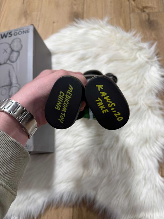 Фігурка KAWS Bearbrick CASH, іграшка-статуетка Кавс Бербрик з грошима