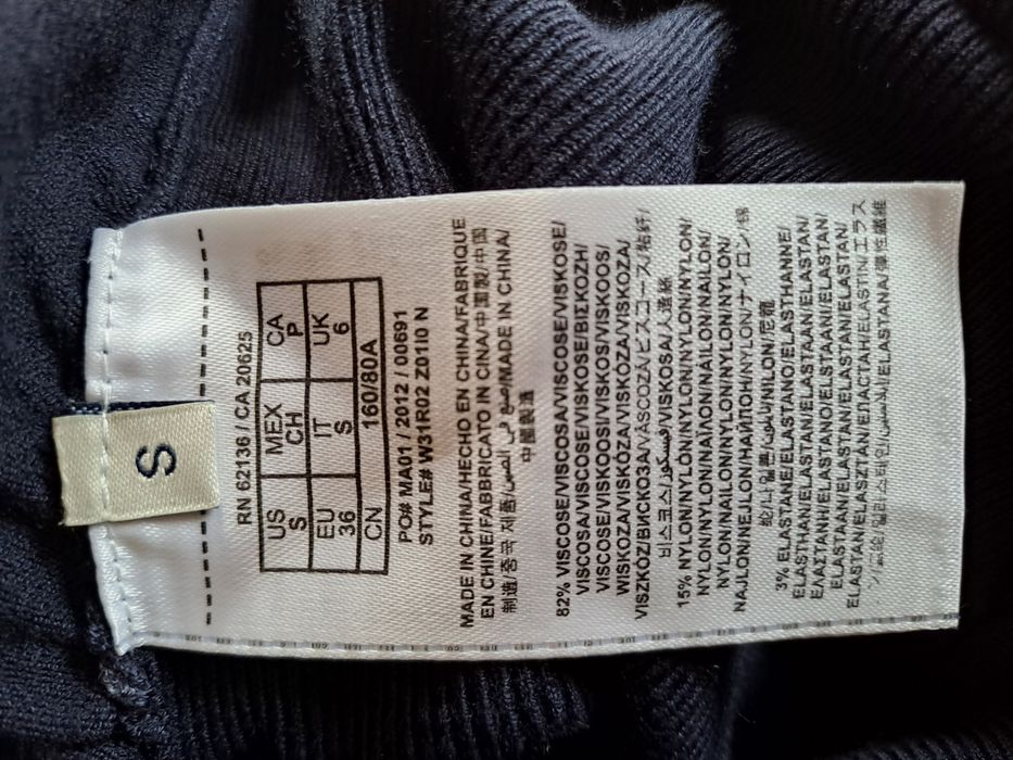 Guess sweter roz S