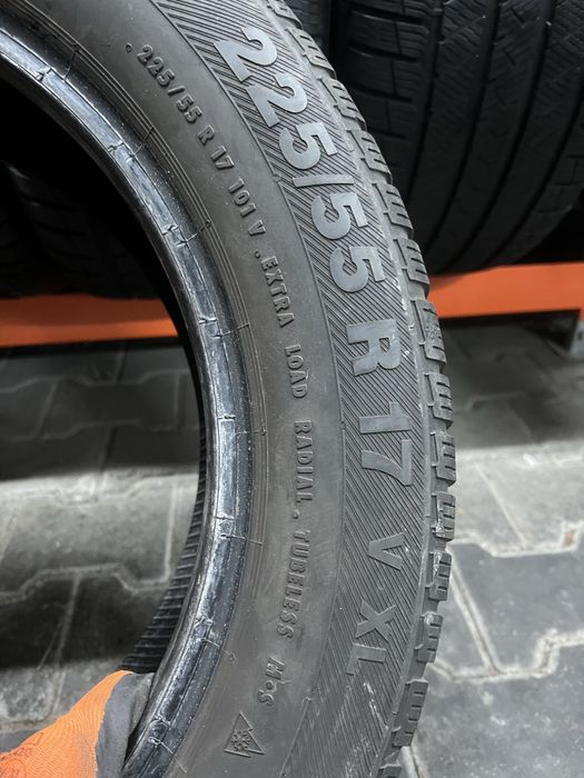 Шини,Резина,Комплект,Зима 225/55/17 101V Barum Polaris 3