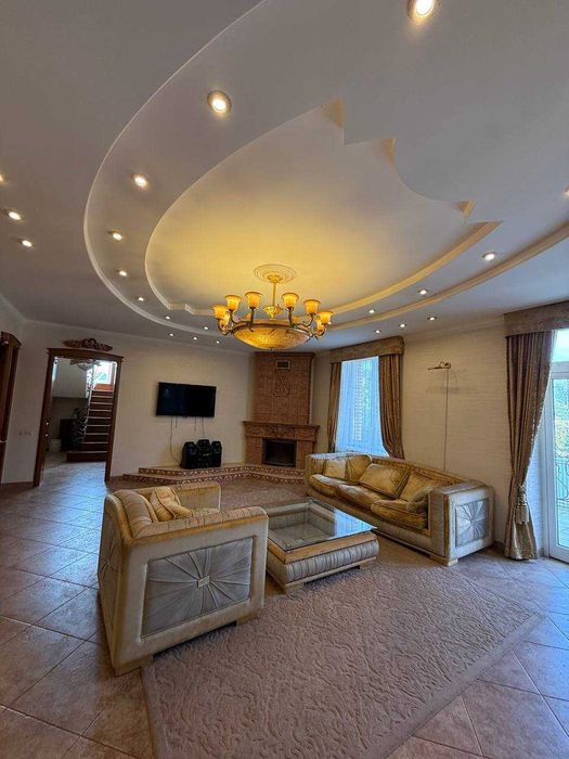 Продаётся добротный дом у моря! Участок 10 соток! Царское село. 1L55