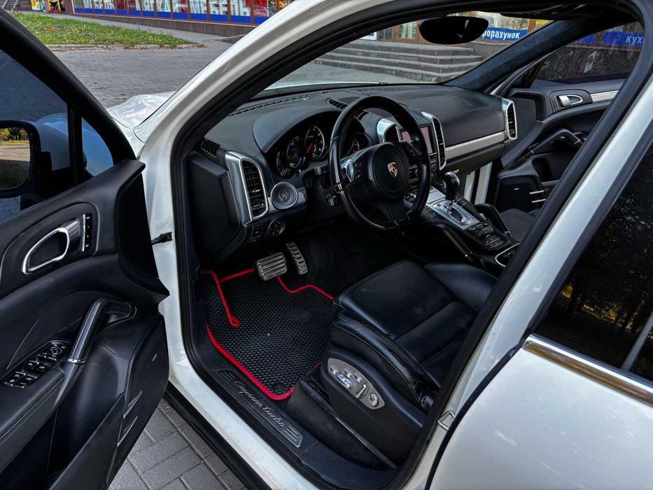 Porsche Cayenne 2010 VIN WP1ZZZ92ZBLA80399 фото оголошення 12 з 13