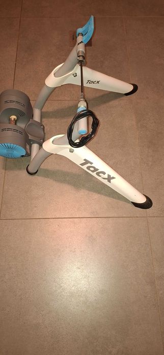 Trenażer Tacx Vortex Smart T2180
