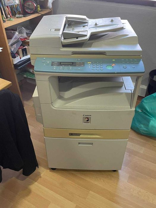 Impressora Canon IR1600 com tonner