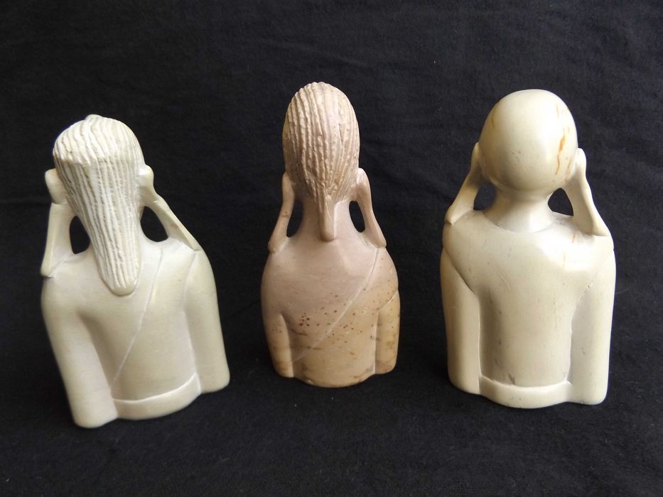 ARTE AFRICANA – Conjunto de 3 BUSTOS em Pedra