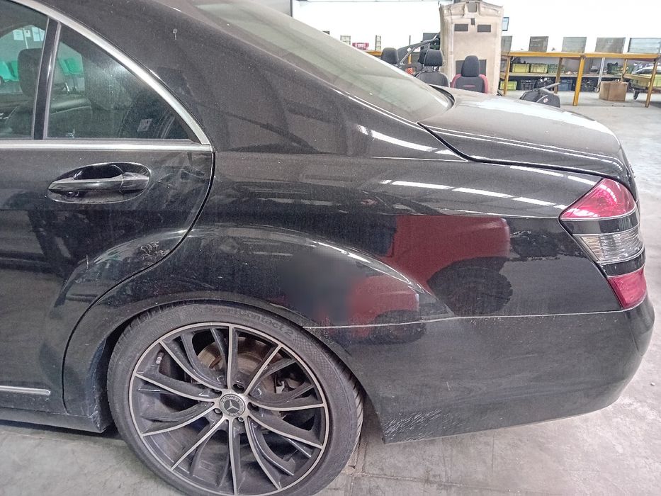 Painel trás esquerdo MERCEDES-BENZ Classe S (W221)