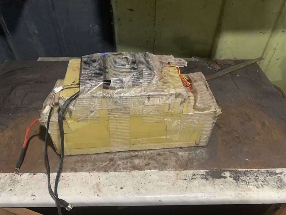 Батарии , рама от электровелосипеда