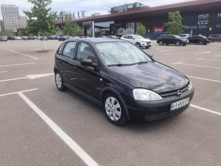 Opel corca c  хечтбек