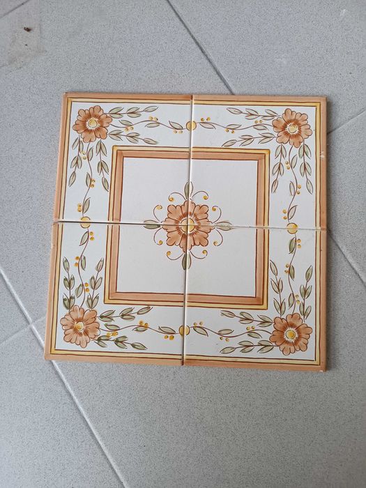 Mosaicos e azulejos antigos