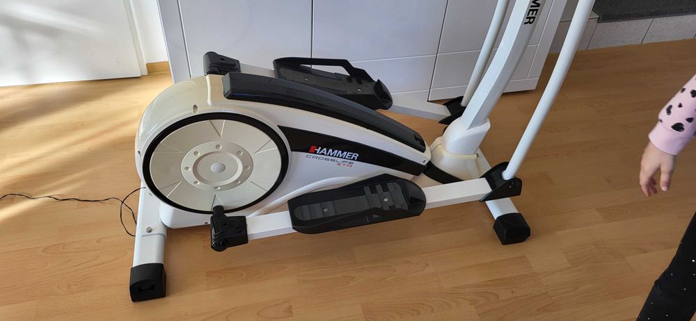 Solidny orbitrek Hammer