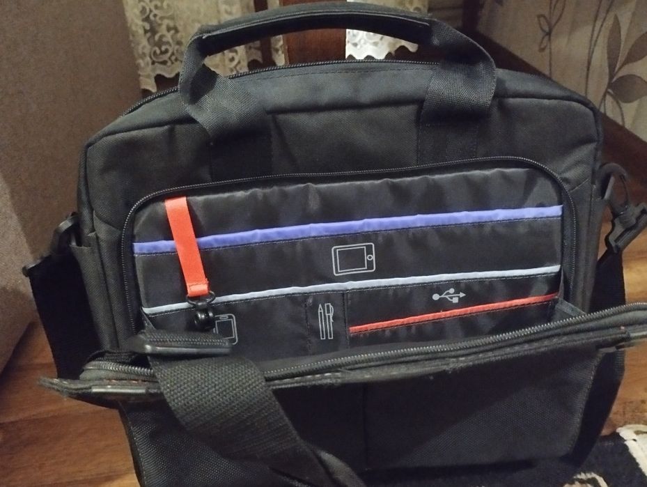 Сумка для ноутбука Taurus