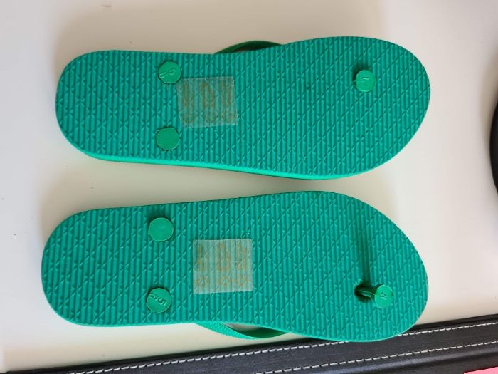 Chinelos praia NOVOS (Preço 2 pares)