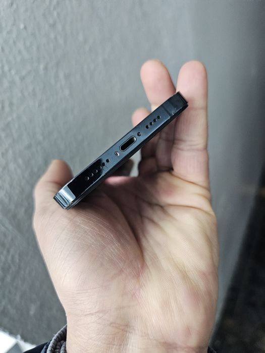 Iphone 12 pro max..128gb