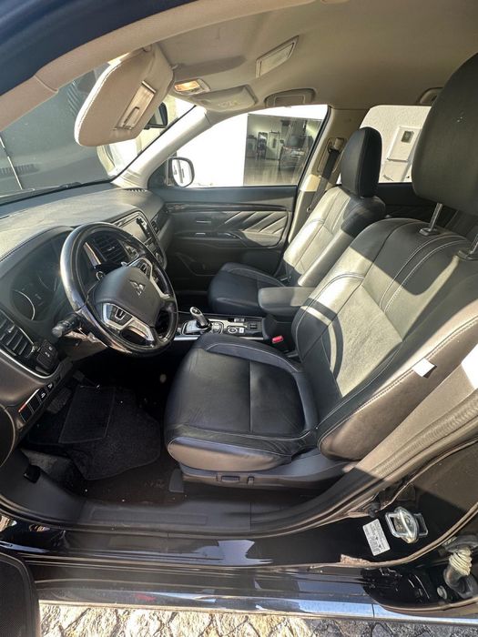 Outlander Mitsubishi