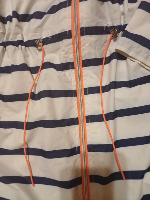 Kurtka przeciwdeszczowa