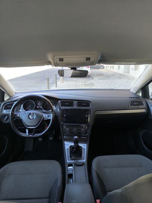 Volkswagen Golf Variant 1.6 TDI GPS