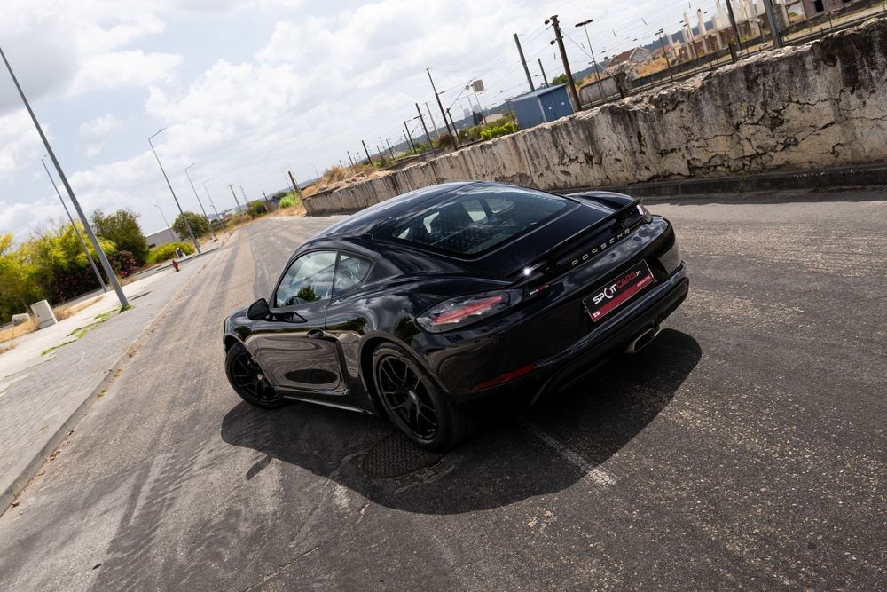 Porsche 718 Cayman 2.0 T PDK