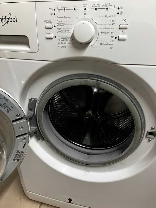 Máquina Lavar Roupa Whirlpool 7Kg - Cruzeta Danificada, funcional