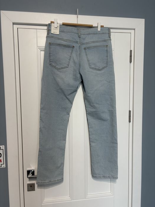 Nowe spodnie jeansowe jeansy reserved straight meskie