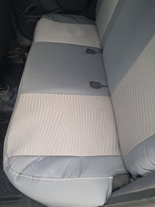 Продам чехли на Дачію дастер