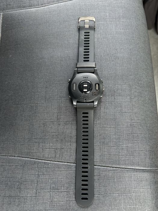 Garmin Forerunner 945 Black NOVO