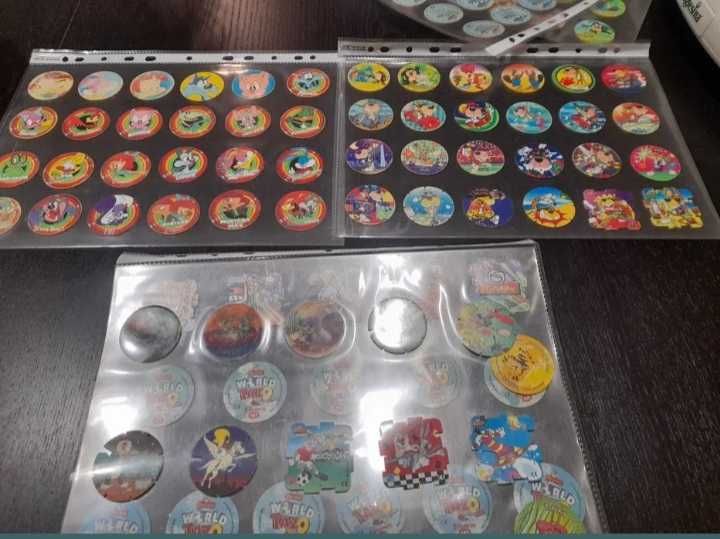 Caderneta cromos invizimals pokemons tazos