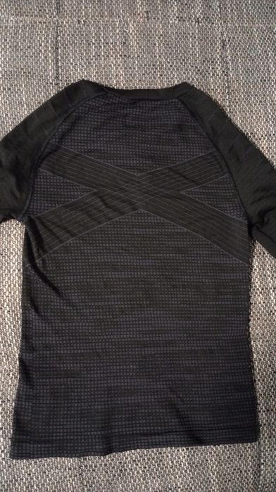 Термобілизна, термокофта (тільки верх) Kipsta Keepdry 500. На 10-11р.