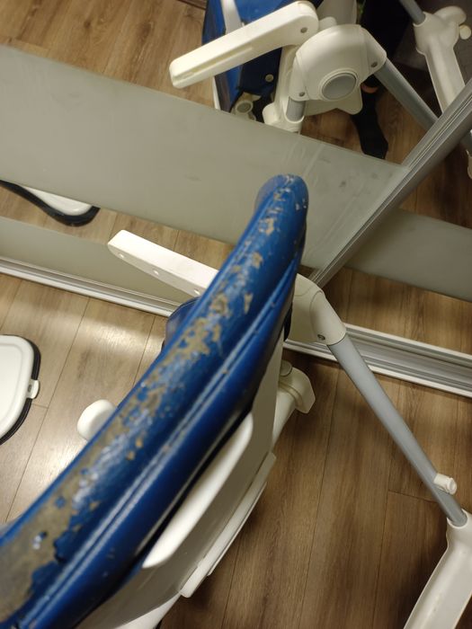 Стільчик для годування Chico