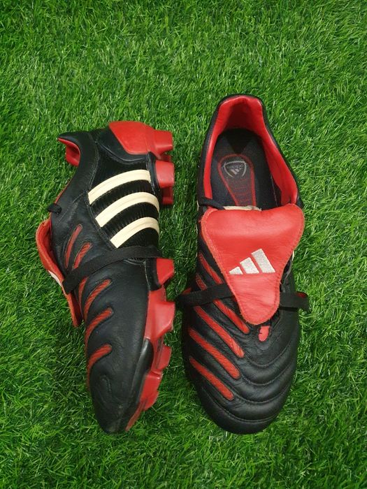 Profesjonalne Elite korki Adidas Predator Pulse FG 41 1/3