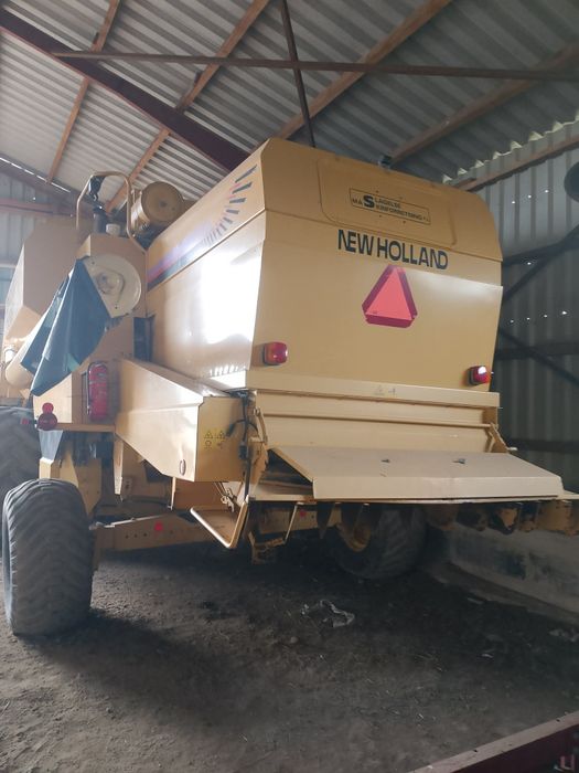 Kombajn New Holland Tx 68