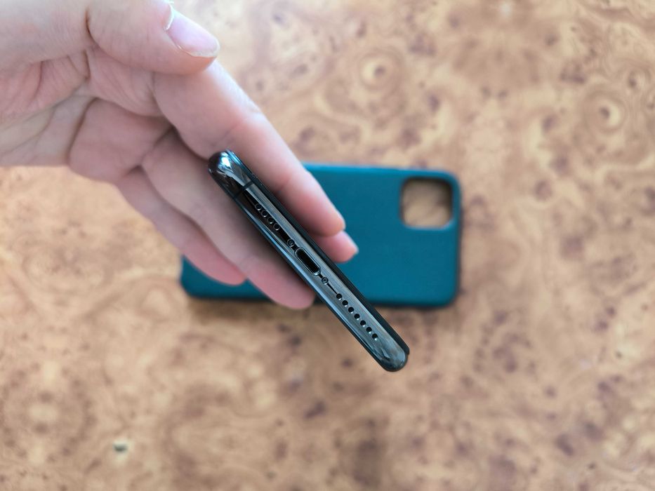 Apple iPhone 11 Pro Max 64 ГБ neverlock