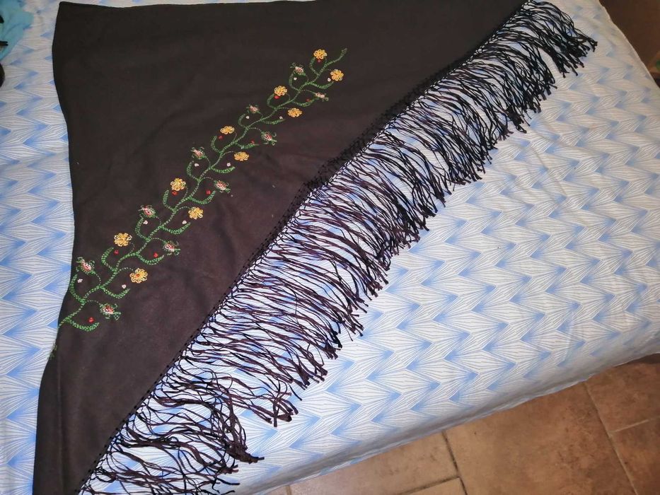 Chusta ręcznie robiona