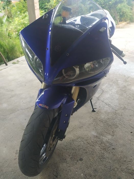 Vendo Yamaha R1