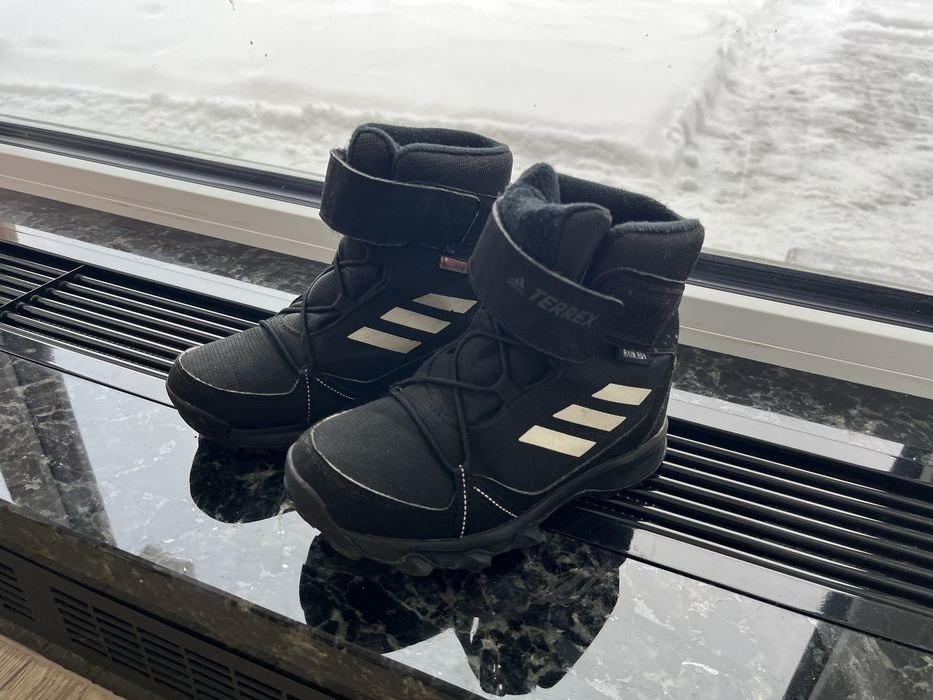 Дитячі черевики Quechua - Adidas 33-35 розмір