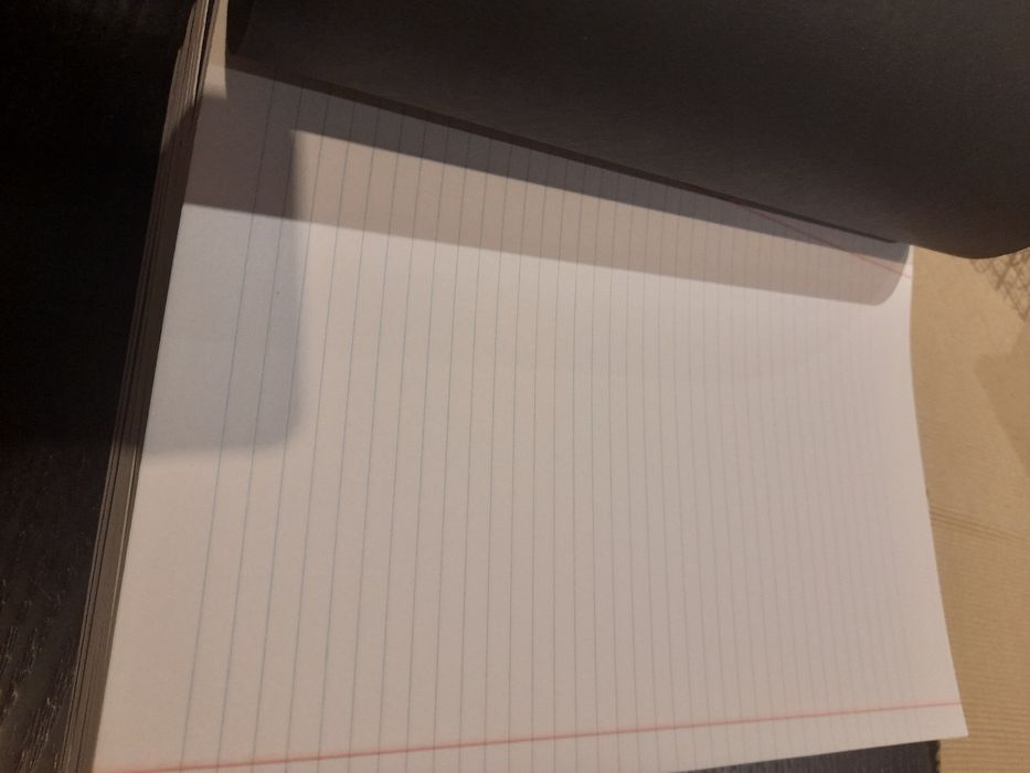 8 cadernos pautados Note