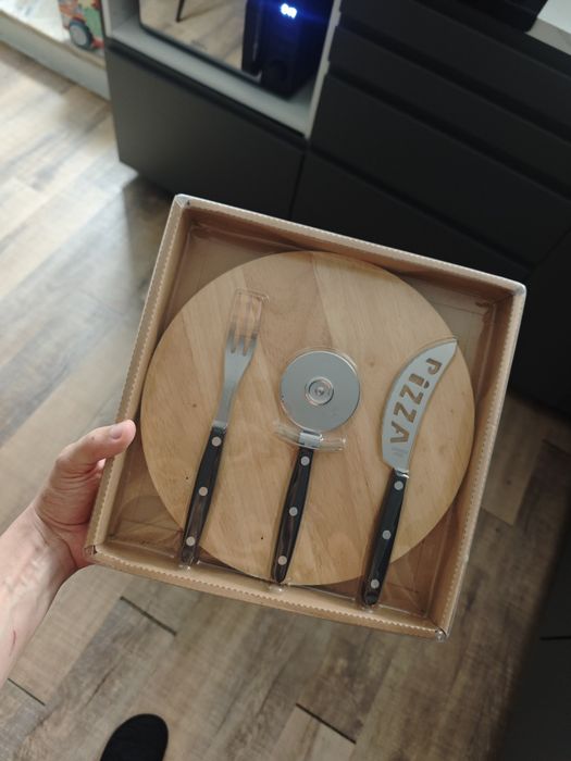Utensílios de cozinha selados e usados