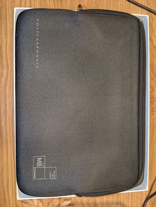 Macbook Air 13" 2017 8GB 128GB + gratis