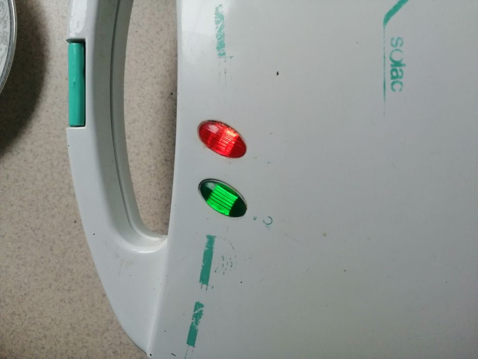 Opiekacz do grzanek.