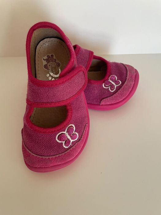 Kapcie Barefoot rozmiar 24