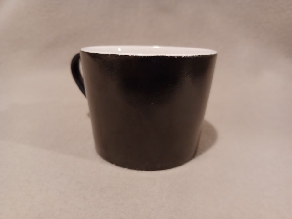 Filiżanka ceramiczna abstrakcja żółta brazowa